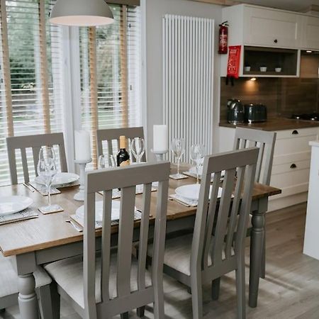 Casa Di Lusso Luxury Lodge Woodhall Spa Kültér fotó